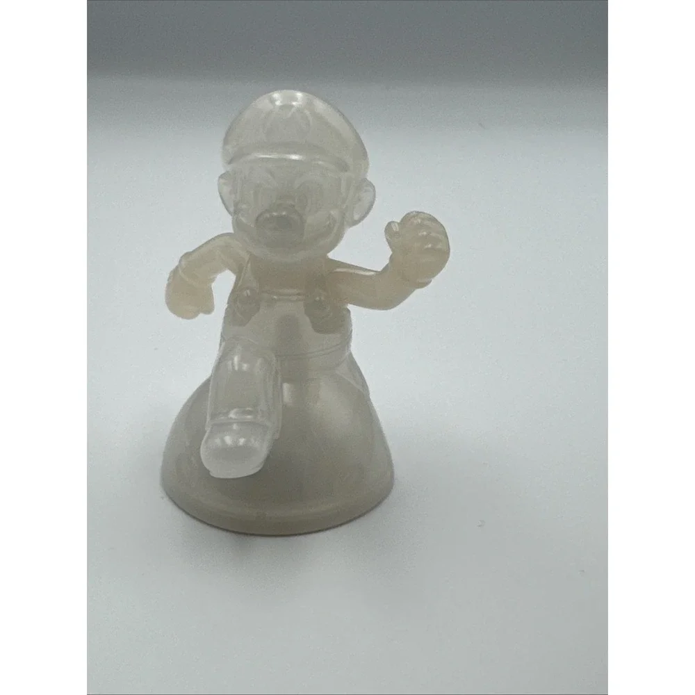 2017 #5 Invincible Mario Super Mario Nintendo McDonald's Happy Meal Toy Figure